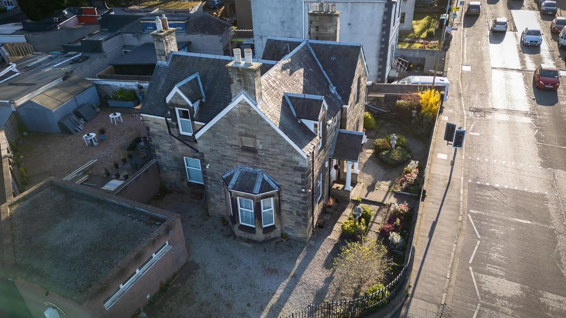 Luxury 4-Bedroom Townhouse, Free Parking, Near Portobello Beach, Sleeps 8 エディンバラ 0*,  イギリス