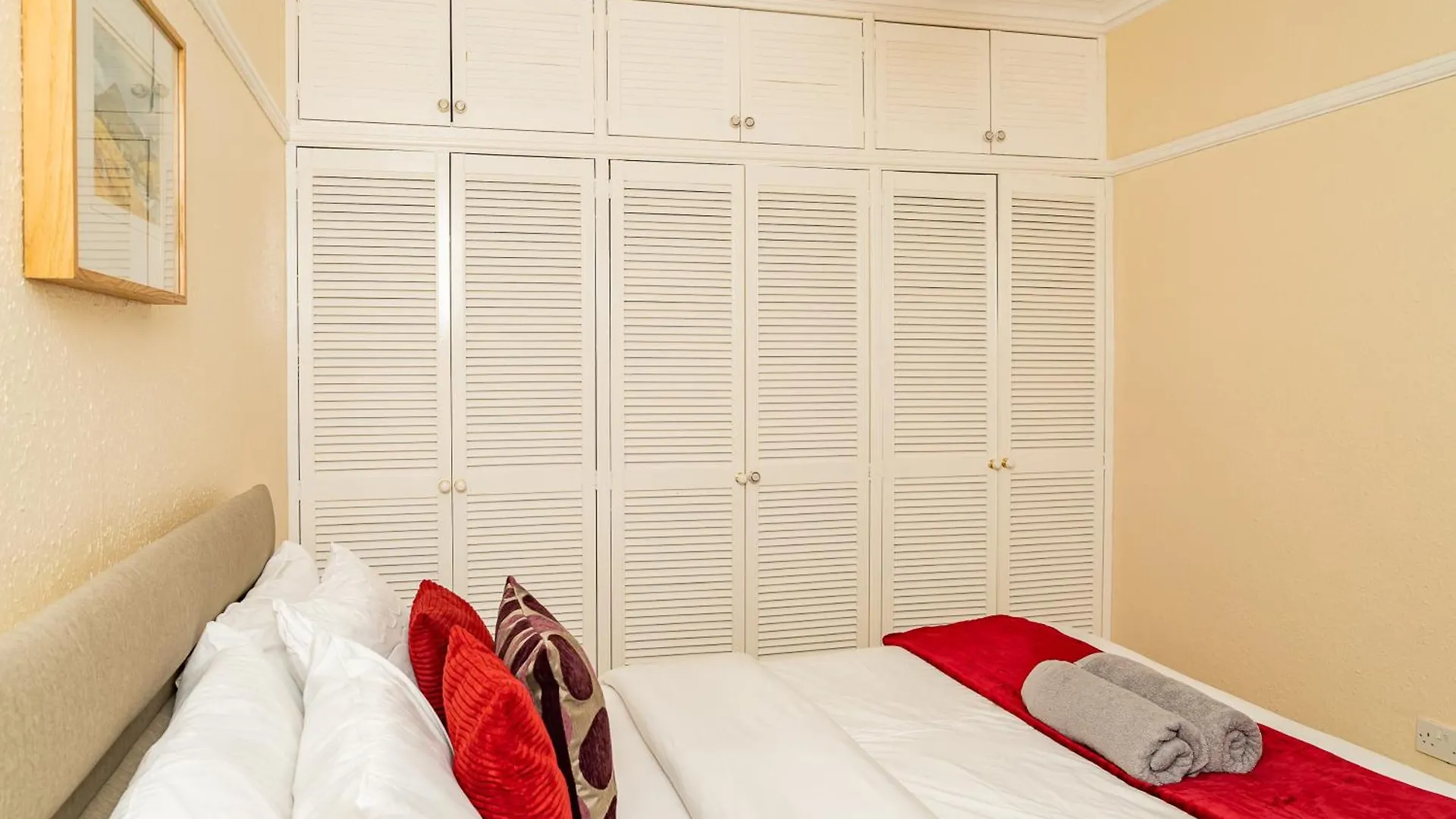Luxury 4-Bedroom Townhouse, Free Parking, Near Portobello Beach, Sleeps 8 Edinburgh Egyesült Királyság
